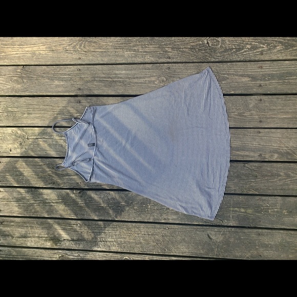 Striped High Neck Dress - Picture 4 of 5